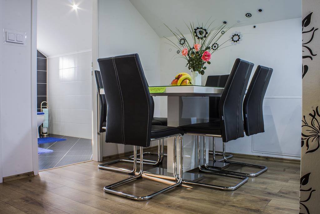 Apartmani Anna Sveti Martin Na Muri Bagian luar foto