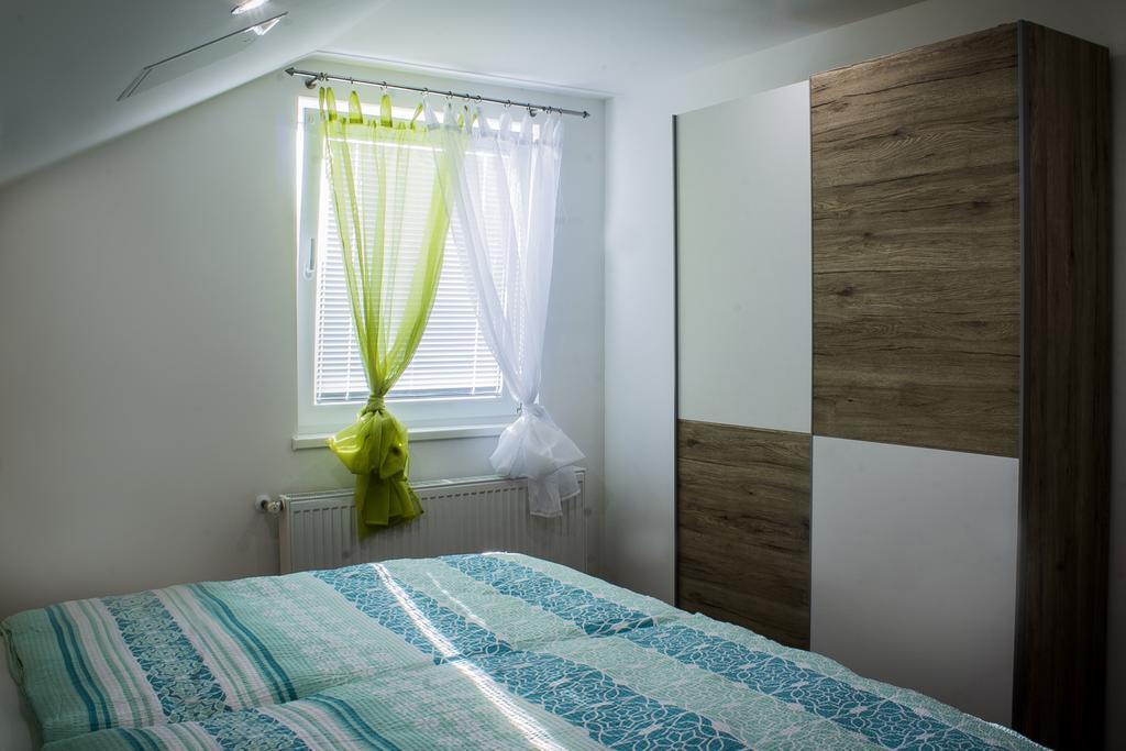 Apartmani Anna Sveti Martin Na Muri Bagian luar foto
