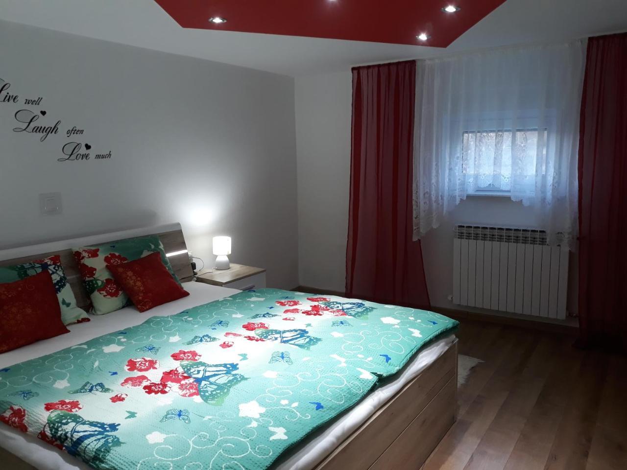 Apartmani Anna Sveti Martin Na Muri Bagian luar foto